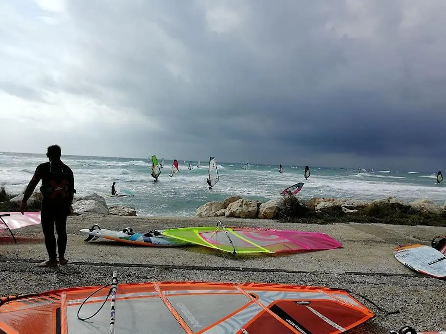 T3- Vue Mer - Plage 50 M Martigues 0*,  France