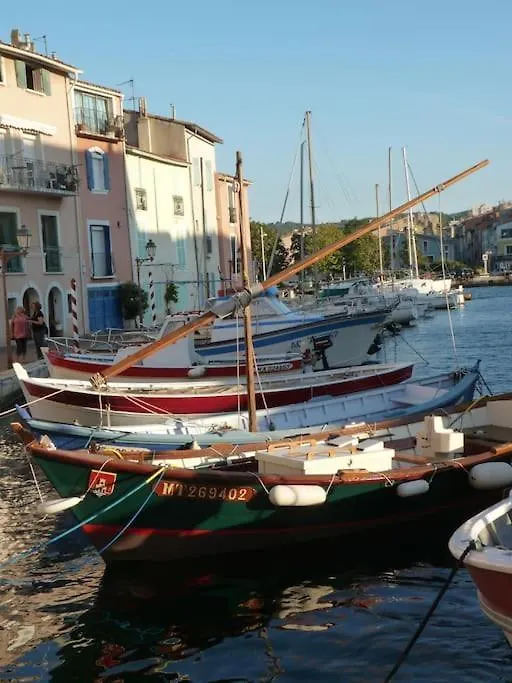 Holiday home T3- Vue Mer - Plage 50 M Martigues