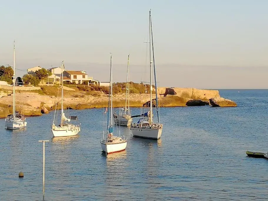 T3- Vue Mer - Plage 50 M Martigues