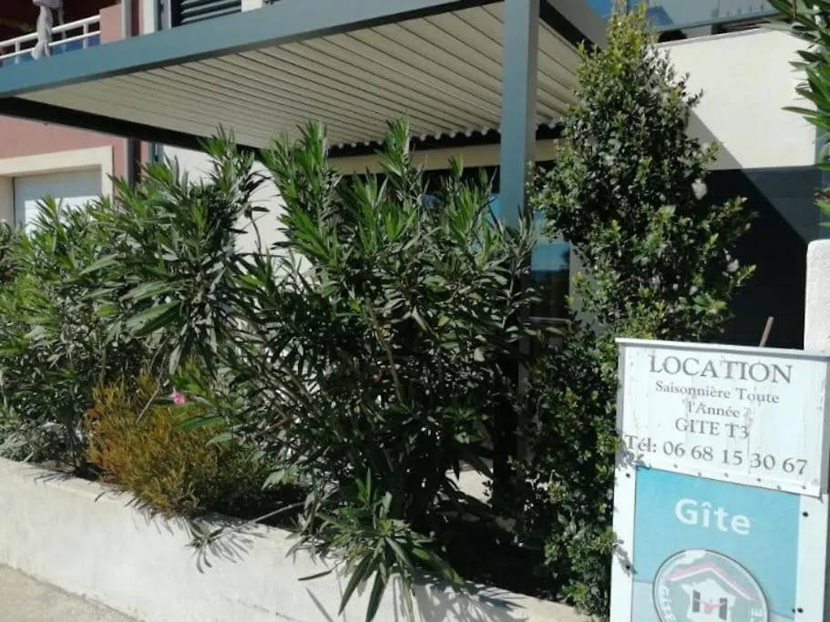 T3- Vue Mer - Plage 50 M Martigues Holiday home