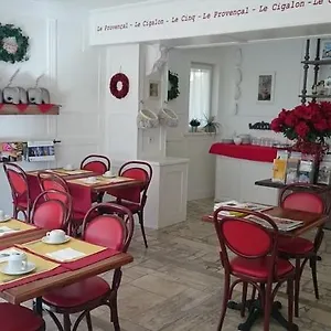 Hotel Le 5, Martigues